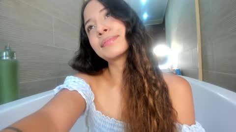 Snapshot of keiry_gonzalez11_aws chatting on October 2025 01:25:01 AM keiry_gonzalez11_aws online show from October 2025 01:25:01 AM