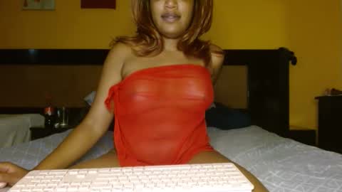 Kellie online show from October 2025 07:14:01 PM