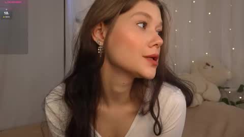  KELLY  online show from October 2025 08:48:01 AM