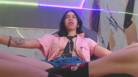 Snapshot of kelly_queenpussy chatting on September 2025 08:12:02 PM KEY online show from September 2025 08:12:02 PM