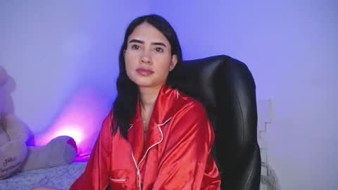 Snapshot of kelly_richardson1 chatting on December 2024 02:06:02 PM elena online show from December 2024 02:06:02 PM