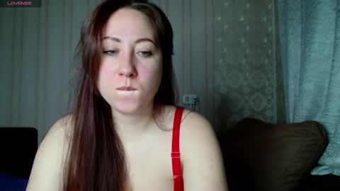 kellycrystall online show from January 2025 01:27:01 AM