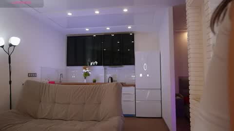 Snapshot of kellyisclose chatting on November 2025 07:58:02 PM Kelly online show from November 2025 07:58:02 PM