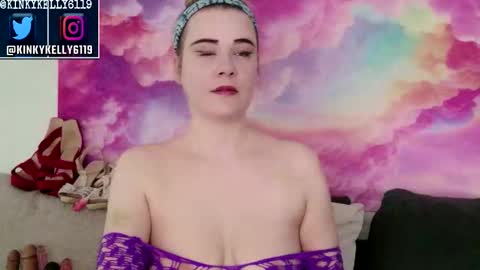 kellylynn76 online show from October 2025 04:39:01 PM