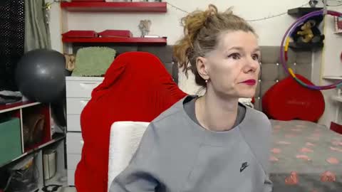 Snapshot of kellynumber chatting on December 2024 11:49:02 PM kelly online show from December 2024 11:49:02 PM