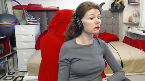 Snapshot of kellynumber chatting on March 2025 11:00:02 AM kelly online show from March 2025 11:00:02 AM