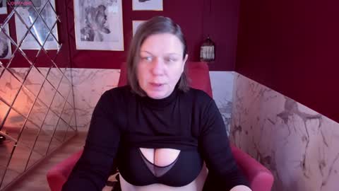 Kelly online show from February 2025 01:51:02 PM