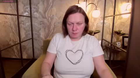 Kelly online show from February 2025 01:10:02 PM