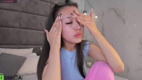 Snapshot of kellyy_bern chatting on October 2025 01:48:02 AM kellyy_bern online show from October 2025 01:48:02 AM