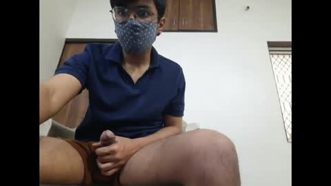 Snapshot of ken771 chatting on March 2025 06:29:01 AM ken771 online show from March 2025 06:29:01 AM