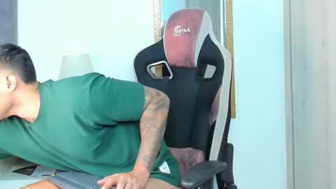 Snapshot of ken_mailik chatting on November 2025 07:24:02 PM ken_mailik online show from November 2025 07:24:02 PM