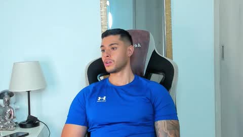 Snapshot of ken_mailik chatting on November 2025 08:11:02 PM ken_mailik online show from November 2025 08:11:02 PM