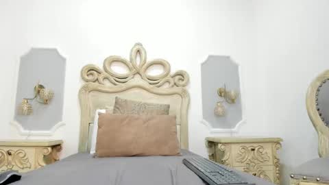 Snapshot of kendall_jones7 chatting on December 2025 08:02:02 PM kendall jones7 online show from December 2025 08:02:02 PM