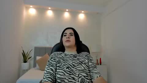 kendall_roous online show from October 2025 07:36:01 PM