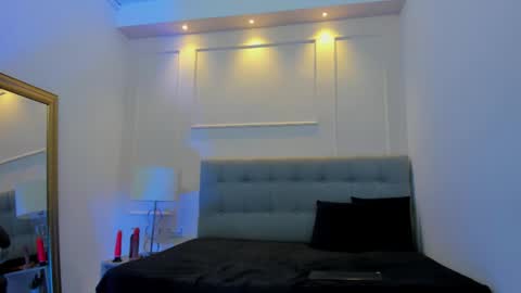 kendall_roous online show from October 2025 03:21:02 AM