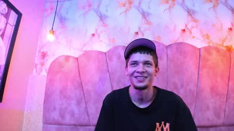 Kendall and Taylor online show from October 2025 12:05:01 PM