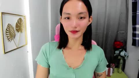 KENDAL online show from November 2025 08:15:02 AM