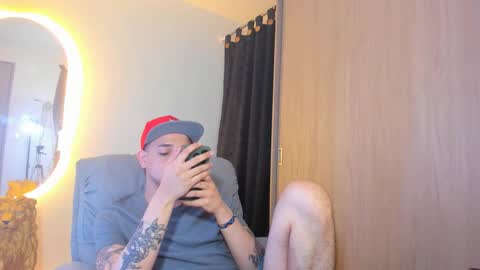 kendel_dimitri online show from January 2025 05:30:01 AM