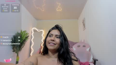 Snapshot of kendra_tay chatting on February 2025 09:08:01 AM kendra online show from February 2025 09:08:01 AM