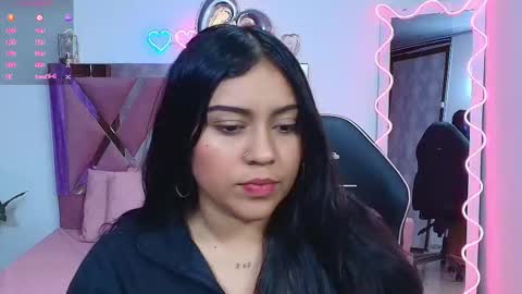 Snapshot of kendra_tay chatting on October 2025 03:29:02 AM kendra online show from October 2025 03:29:02 AM