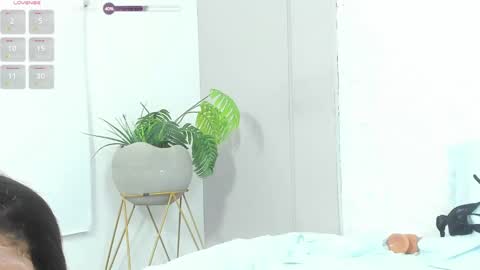 Snapshot of kenia28_ chatting on December 2024 03:53:02 PM Kenia online show from December 2024 03:53:02 PM