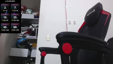 blake online show from October 2025 07:33:01 PM