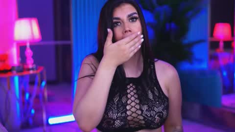 Snapshot of kenndramoon chatting on November 2025 04:07:02 PM Kendra online show from November 2025 04:07:02 PM