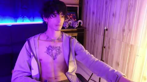 kenny online show from March 2025 06:50:01 PM