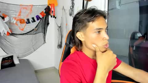 Snapshot of kenshi_roa chatting on November 2025 03:05:01 AM kenshi_roa online show from November 2025 03:05:01 AM