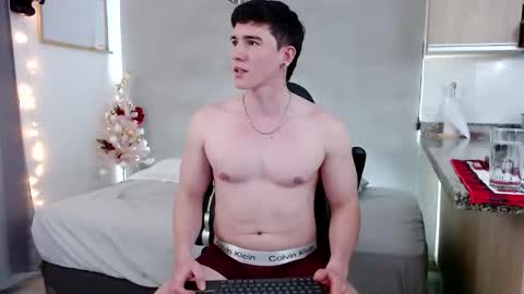 Snapshot of kent_zagann chatting on December 2025 04:50:02 AM Santiago online show from December 2025 04:50:02 AM