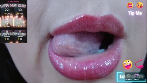 K E R L Y online show from January 2025 02:08:01 PM