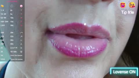 K E R L Y online show from March 2025 03:23:02 PM