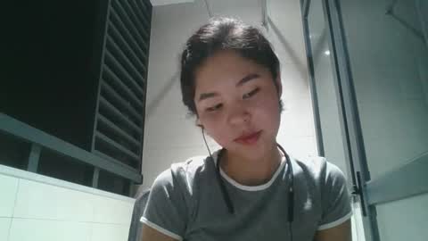 Snapshot of kerstinscotto chatting on October 2025 11:21:02 AM Jenny online show from October 2025 11:21:02 AM