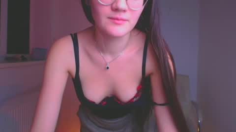 Ketrin online show from January 2025 03:29:01 AM
