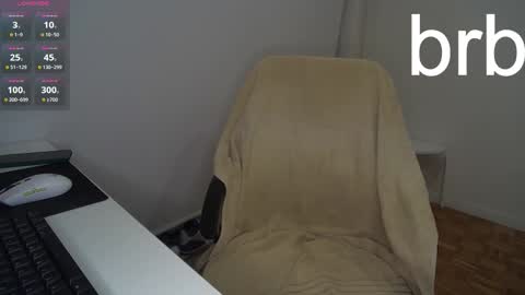 Snapshot of kevi4 chatting on October 2025 01:52:02 AM kevi4 online show from October 2025 01:52:02 AM