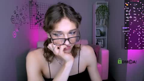 kevi here online show from September 2025 08:34:01 PM