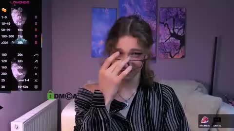 kevi here online show from October 2025 09:28:02 AM