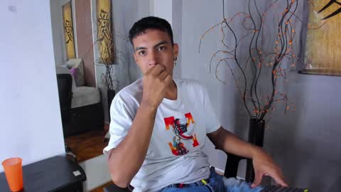   online show from December 2024 08:49:02 PM