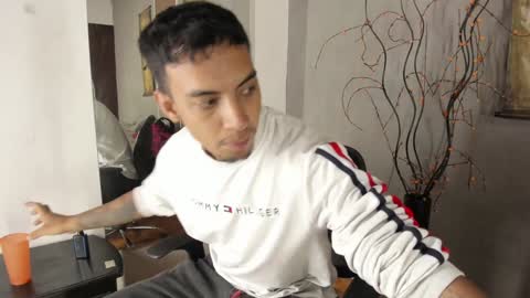   online show from December 2024 12:48:02 AM