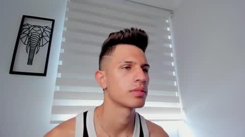 Snapshot of kevin_ahs1 chatting on February 2025 03:20:02 PM Kevin Ahs online show from February 2025 03:20:02 PM
