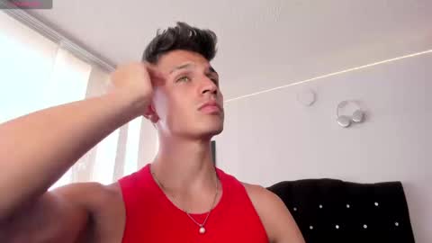 Snapshot of kevin_ahs1 chatting on October 2025 09:00:02 PM Kevin Ahs online show from October 2025 09:00:02 PM