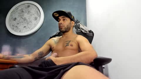 Kevin online show from October 2025 10:30:02 PM