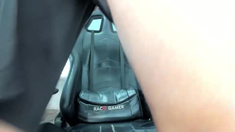 Kevin online show from November 2025 02:51:01 PM