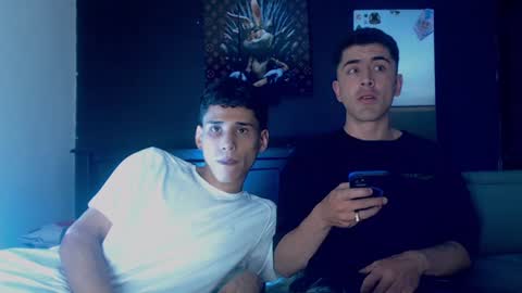 Snapshot of kevin_marlon chatting on December 2024 02:31:01 AM Kevin y marlon online show from December 2024 02:31:01 AM