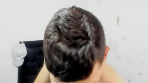 Snapshot of kevinkewma chatting on September 2025 11:59:01 AM kevinkewma online show from September 2025 11:59:01 AM