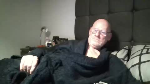 kevlooking4sez online show from December 2024 01:29:02 AM