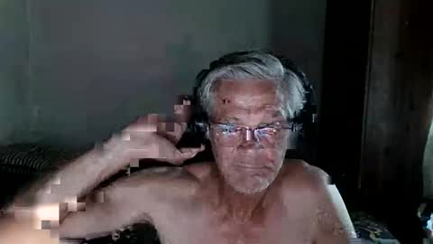 Snapshot of kevwestunder9696 chatting on February 2025 10:26:01 AM kevwestunder9696 online show from February 2025 10:26:01 AM