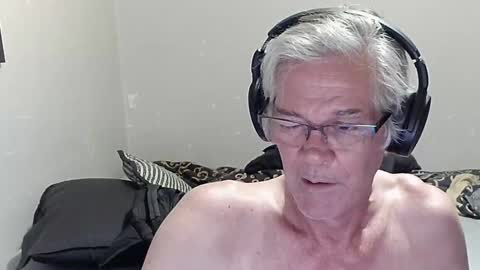 Snapshot of kevwestunder9696 chatting on March 2025 01:37:01 PM kevwestunder9696 online show from March 2025 01:37:01 PM