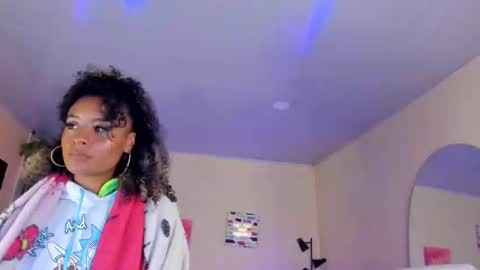 Snapshot of keyla_roberts_ chatting on January 2025 09:52:01 AM Adhara. Help me reach 100 likes online show from January 2025 09:52:01 AM