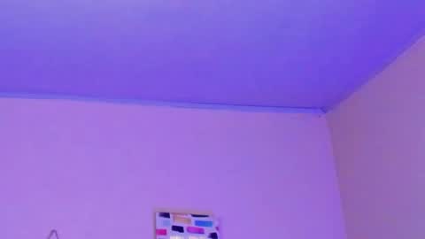 Snapshot of keyla_roberts_ chatting on March 2025 10:03:02 AM Adhara. Help me reach 100 likes online show from March 2025 10:03:02 AM